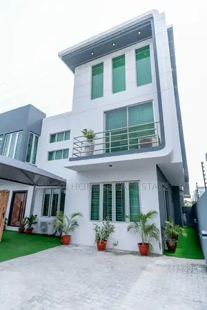 Furnished 4bdrm Duplex in Richmond Estate, Lekki for sale
