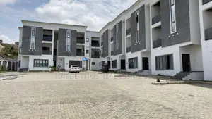 5bdrm Duplex in Tarred Road, Katampe (Main) for rent