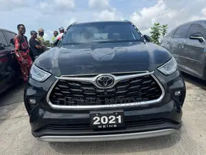 Toyota Highlander 2021 Black