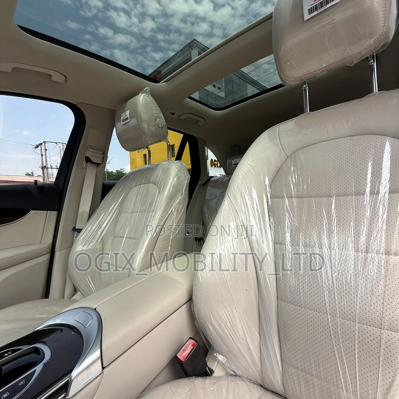Mercedes-Benz GLC-Class 2017 Blue