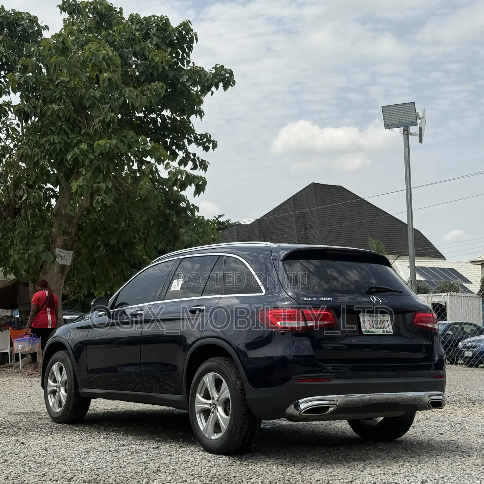 Mercedes-Benz GLC-Class 2017 Blue