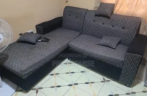 5 Seaters Chair