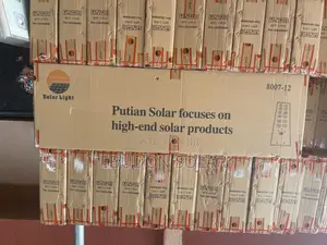 12eyes Solar Street Light 200watts