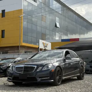 Mercedes-Benz E350 2010 Gray
