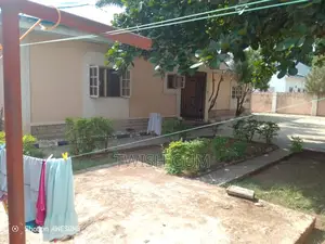 3bdrm Bungalow in Sun City Abuja, Lokogoma for sale