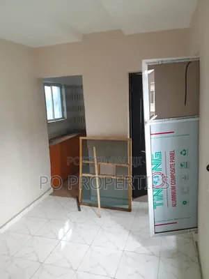 Mini Flat in Off Ijesha Surulere for rent