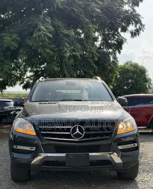 Mercedes-Benz M Class ML 350 4Matic 2012 Gray