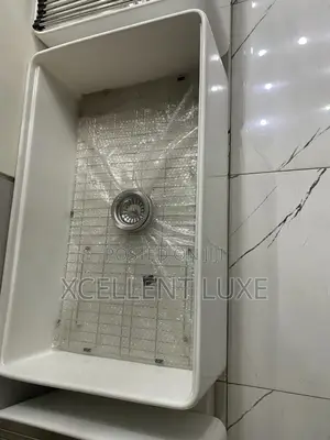 Multi Purpose Belfast Ceramic Sink With Complete Accessories.