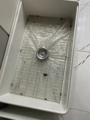 Multi Purpose Belfast Ceramic Sink With Complete Accessories.
