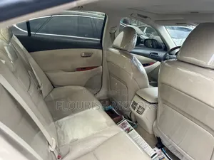 Lexus ES 350 2011 Black