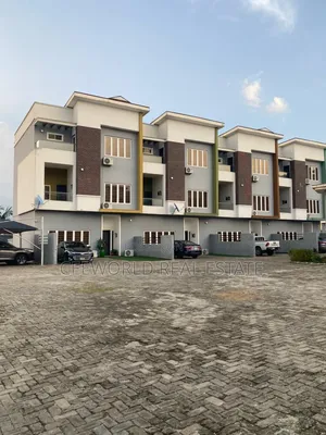 Furnished 4bdrm Duplex in Iyaganku Gra, Iyanganku for rent
