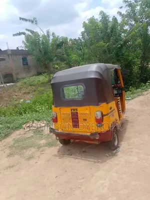 Tricycle 2024 Yellow