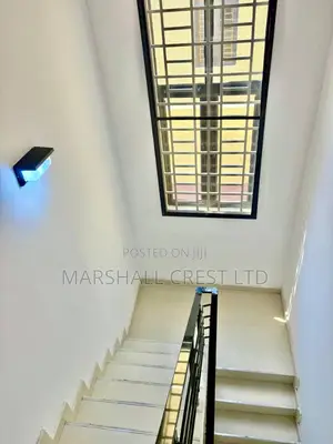 4bdrm Duplex in Off Lekki-Epe Expressway for rent