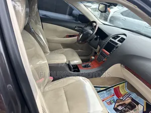 Lexus ES 350 2010 Black