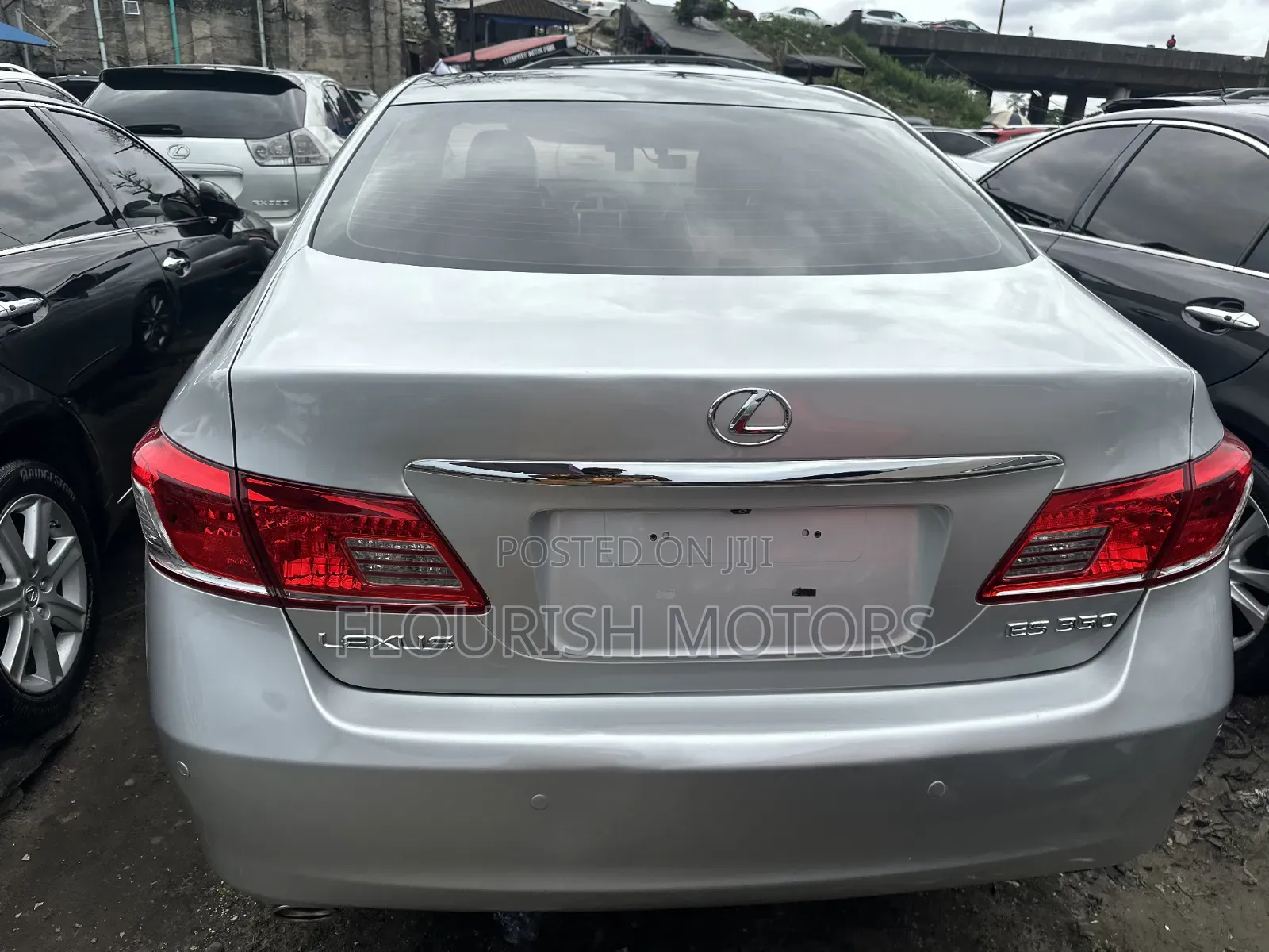 Lexus ES 2012 Silver