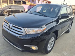 Toyota Highlander 2013 Black