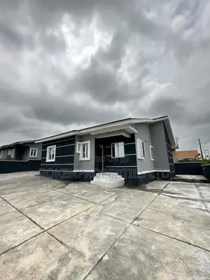 3bdrm Bungalow in Transformation, Jericho for sale