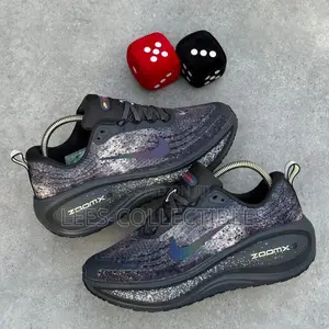 Nike Vomero Plus Road Running Unisex Sneakers