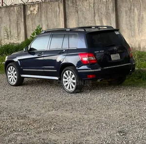 Mercedes-Benz GLK-Class 2012 Black