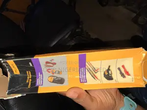 Fluke 323 True RMS Clamp Meter