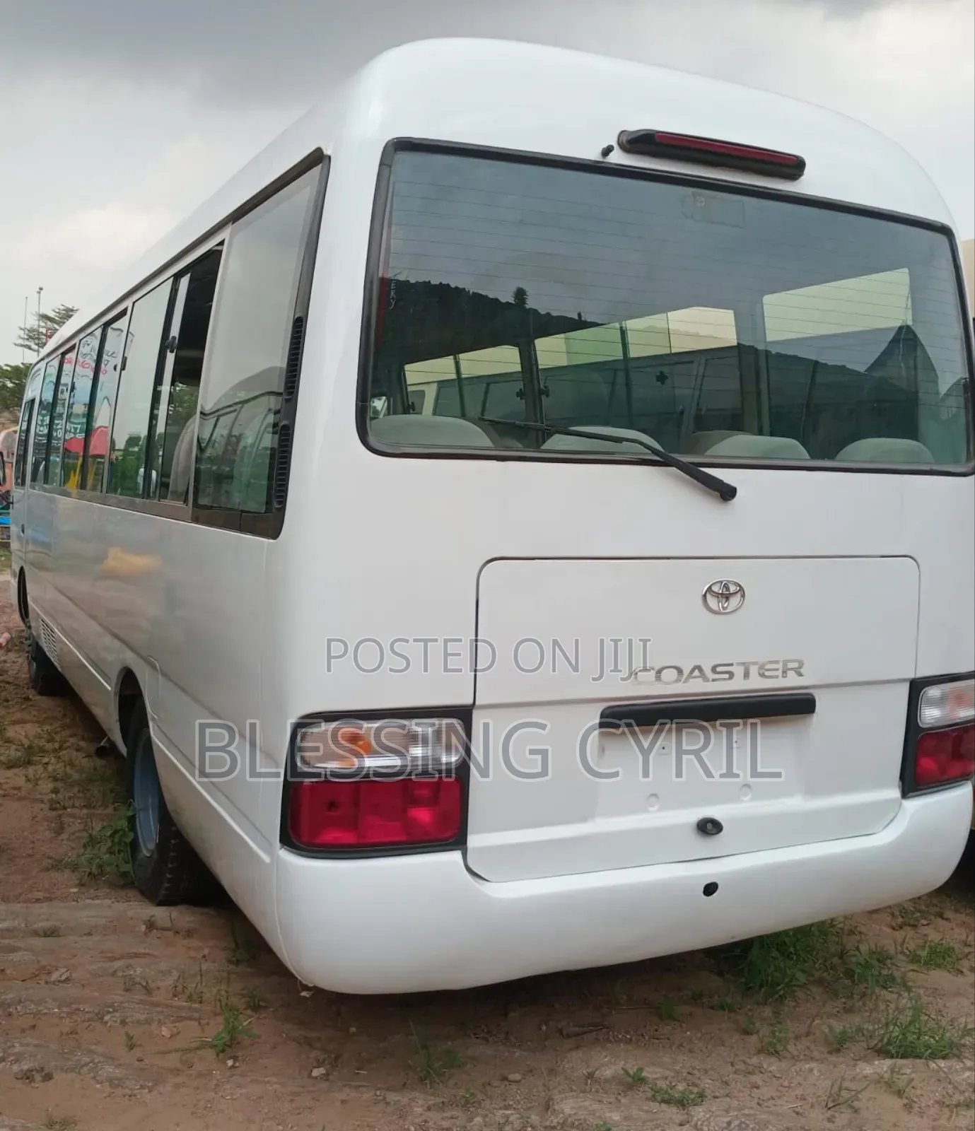 Toyota Coaster 2010 White