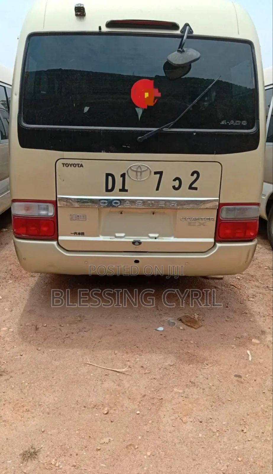 Toyota Coaster 2010 Gold