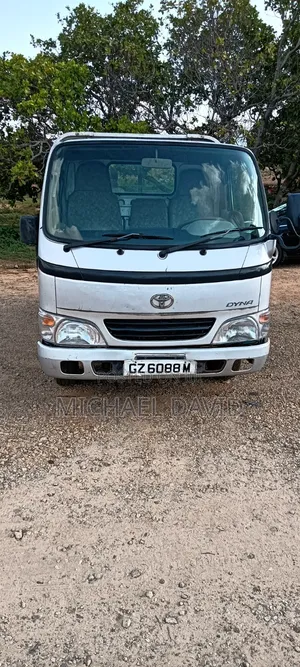 Foreign Used Toyota Dyna 2005 Everything Blessed