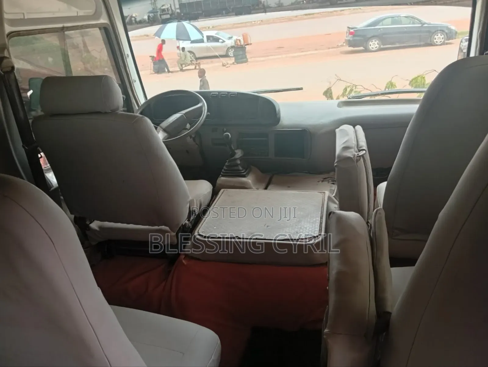 Toyota Coaster 2010 White