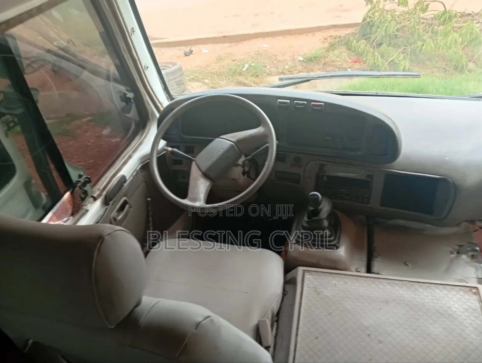 Toyota Coaster 2010 White