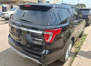 Ford Explorer 2017 Black