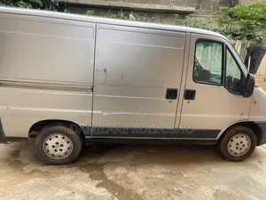 Peugeot Boxer 2006 Silver