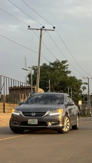 Honda Accord Touring V-6 4dr Sedan (3.5L 6cyl 6A) 2014 Gray