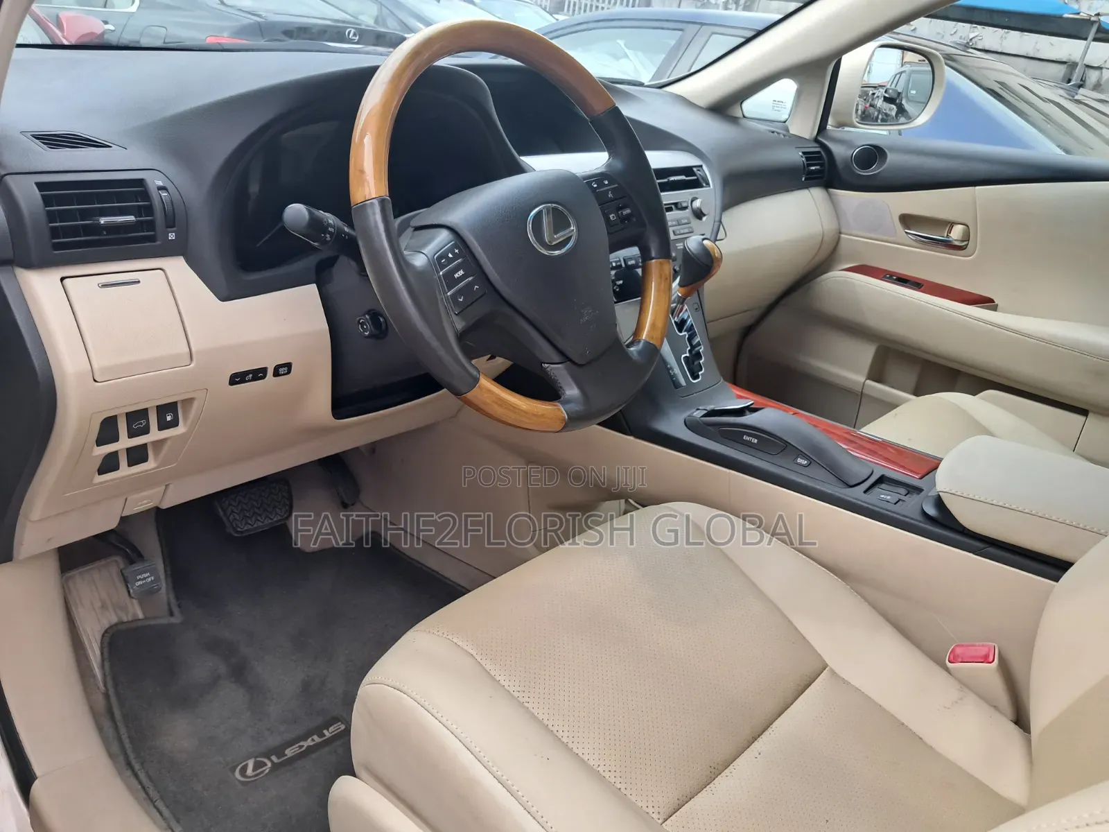 Lexus RX 350 2010 Gold