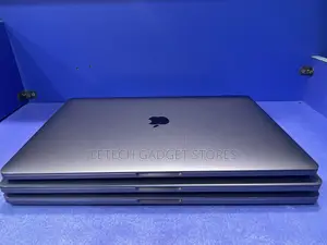 Laptop Apple MacBook Pro 2019 16GB Intel Core i9 SSD 512GB