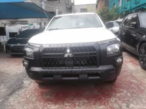 Mitsubishi L200 2025 White