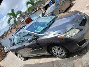 Toyota Corolla 2010 Gray