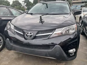 Toyota RAV4 XLE AWD (2.5L 4cyl 6A) 2013 Black