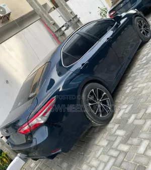 Toyota Camry SE (2.5L 4cyl 8A) 2019 Black
