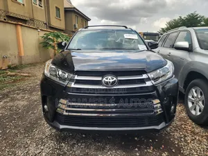 Toyota Highlander XLE V6 4x2 (3.5L 6cyl 6A) 2016 Black