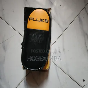 Fluke 323 True RMS Clamp Multimeter