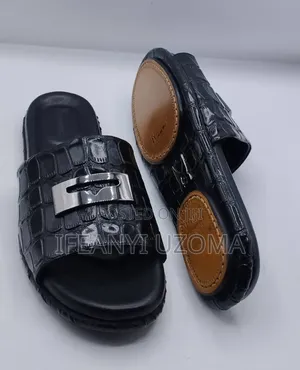 Classic Leather Men Slippers