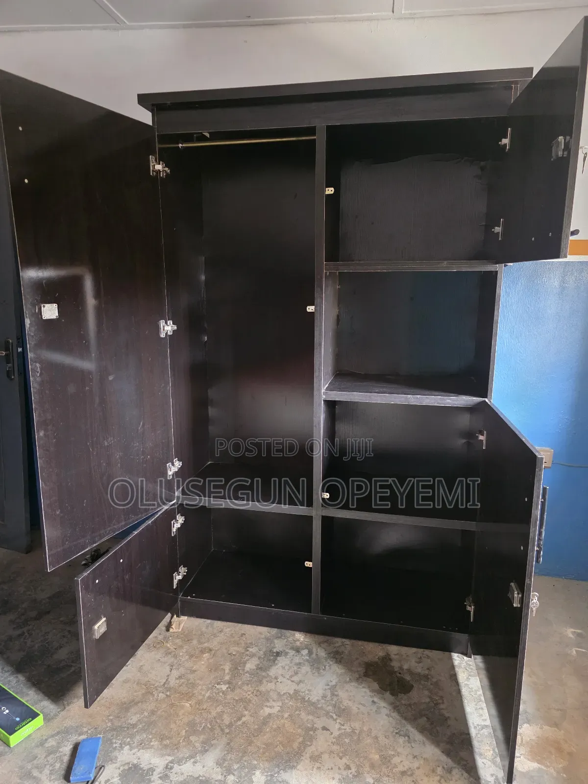 Big Wardrobe