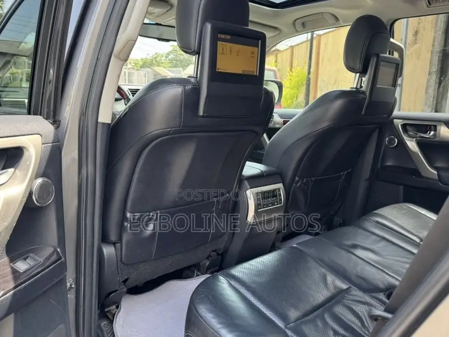 Lexus GX 460 2010 Gray