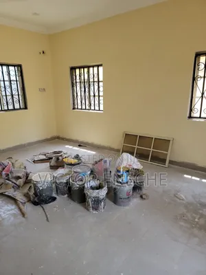 1bdrm Bungalow in 3Rd Avenue, Life Camp for rent