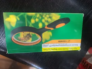 Magnifying Lens