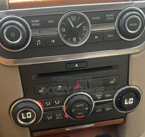 Land Rover Lr4 Ac Pane