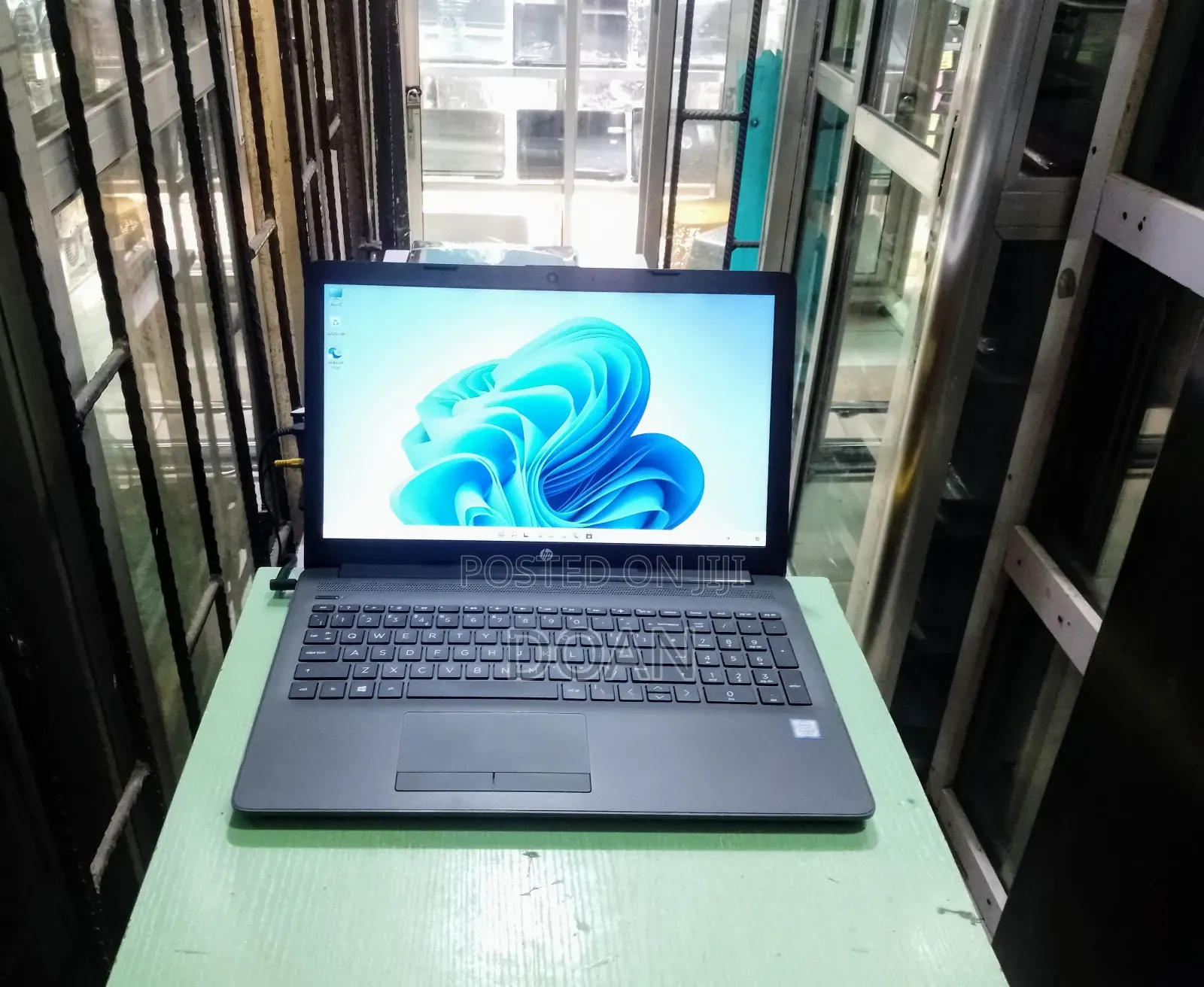 Laptop HP 250 G7 8GB Intel Core i5 HDD 500GB