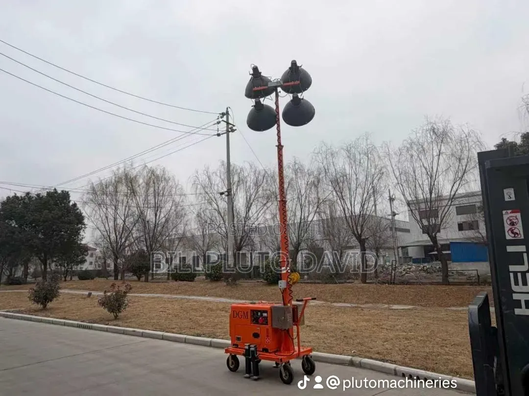 Portable Mobile Light Tower With Generator