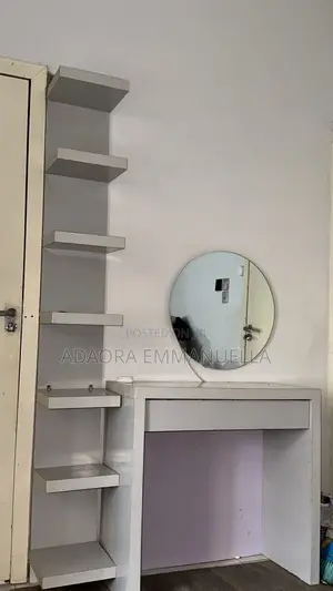 Dresser,Rack