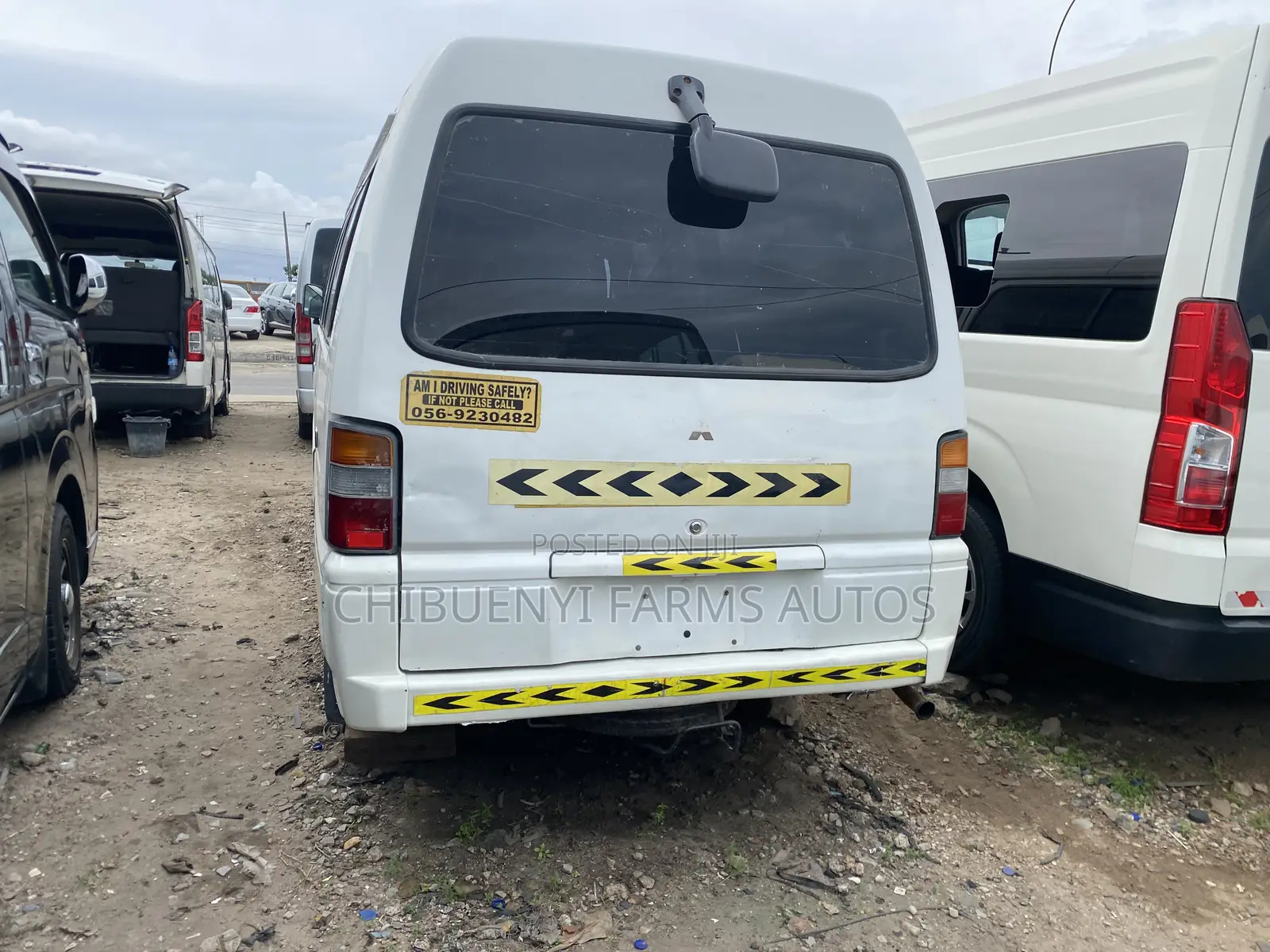 Mitsubishi L300 2013 White